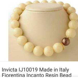 ❤Invicta necklace